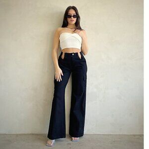 Women’s Black High Rise Wide Leg Key Hole Cargo Pants